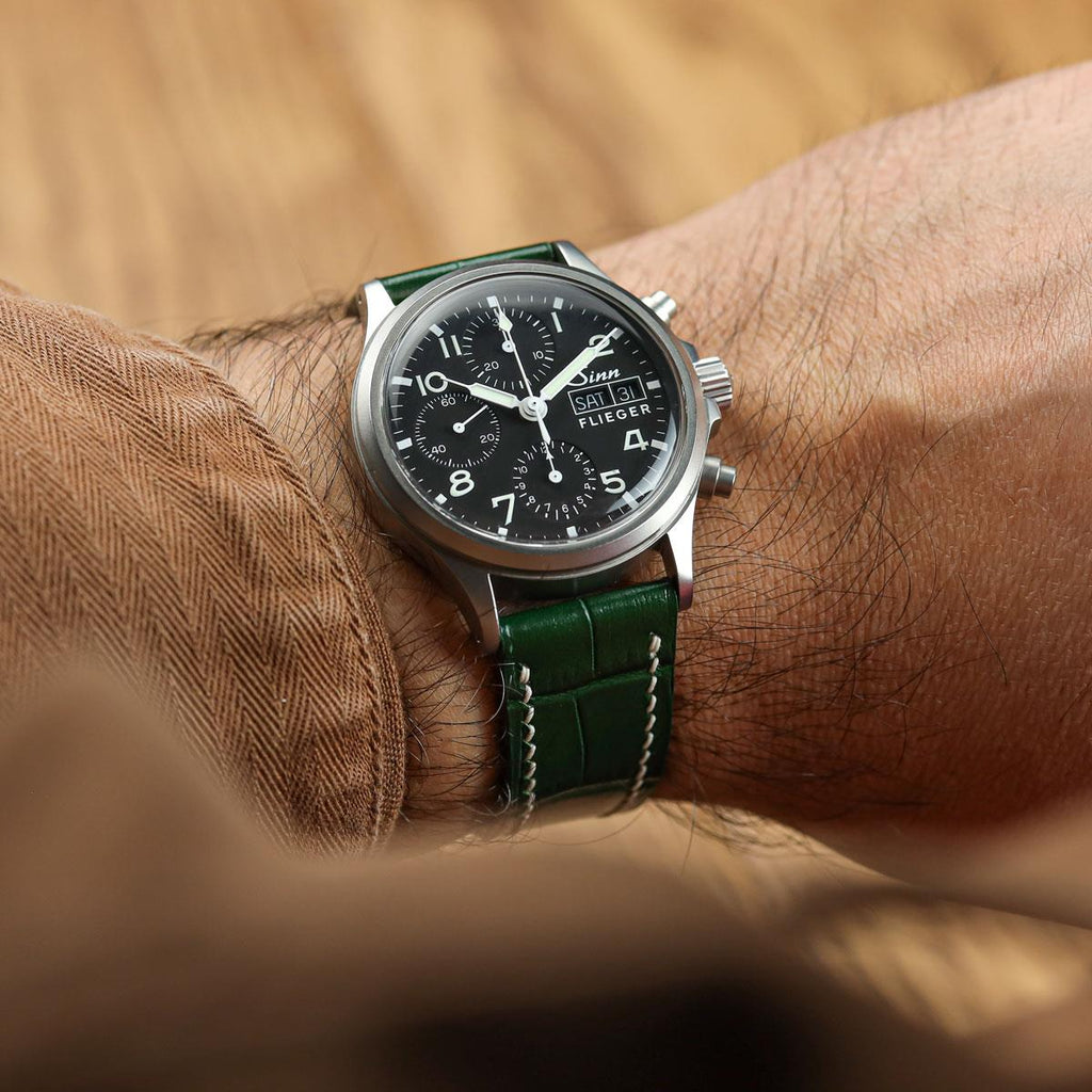 Armen Calf Leather Uhrenarmband mit Krokodilprägung in Dunkelgrün – Handgenäht