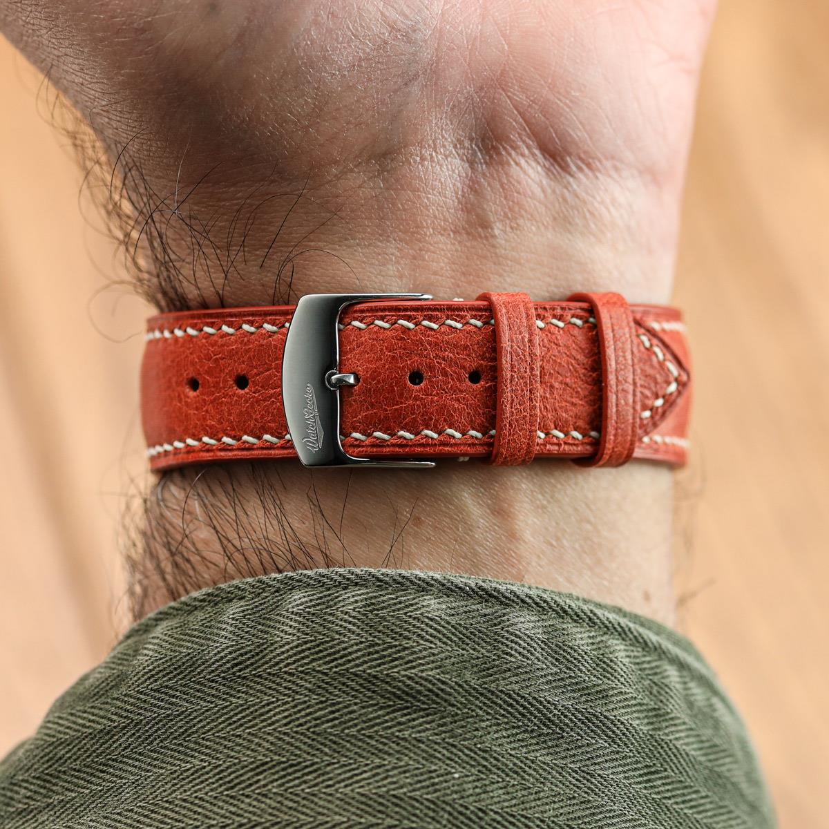 Lerano Tuscan Padded Leather Watch Strap - Elegant Rust Color for a Sophisticated Look