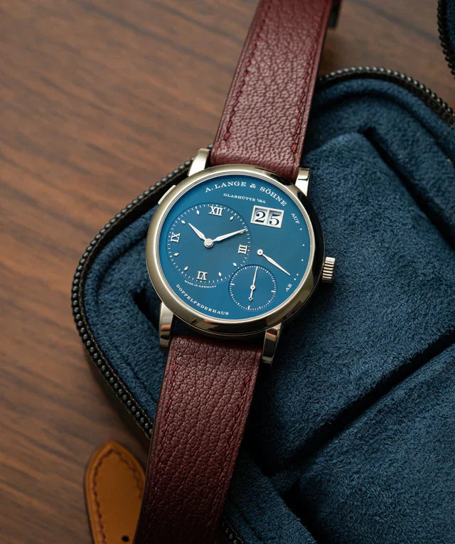 Chevre Slim Strap