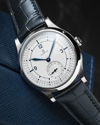 Matte Alligator Signature Strap