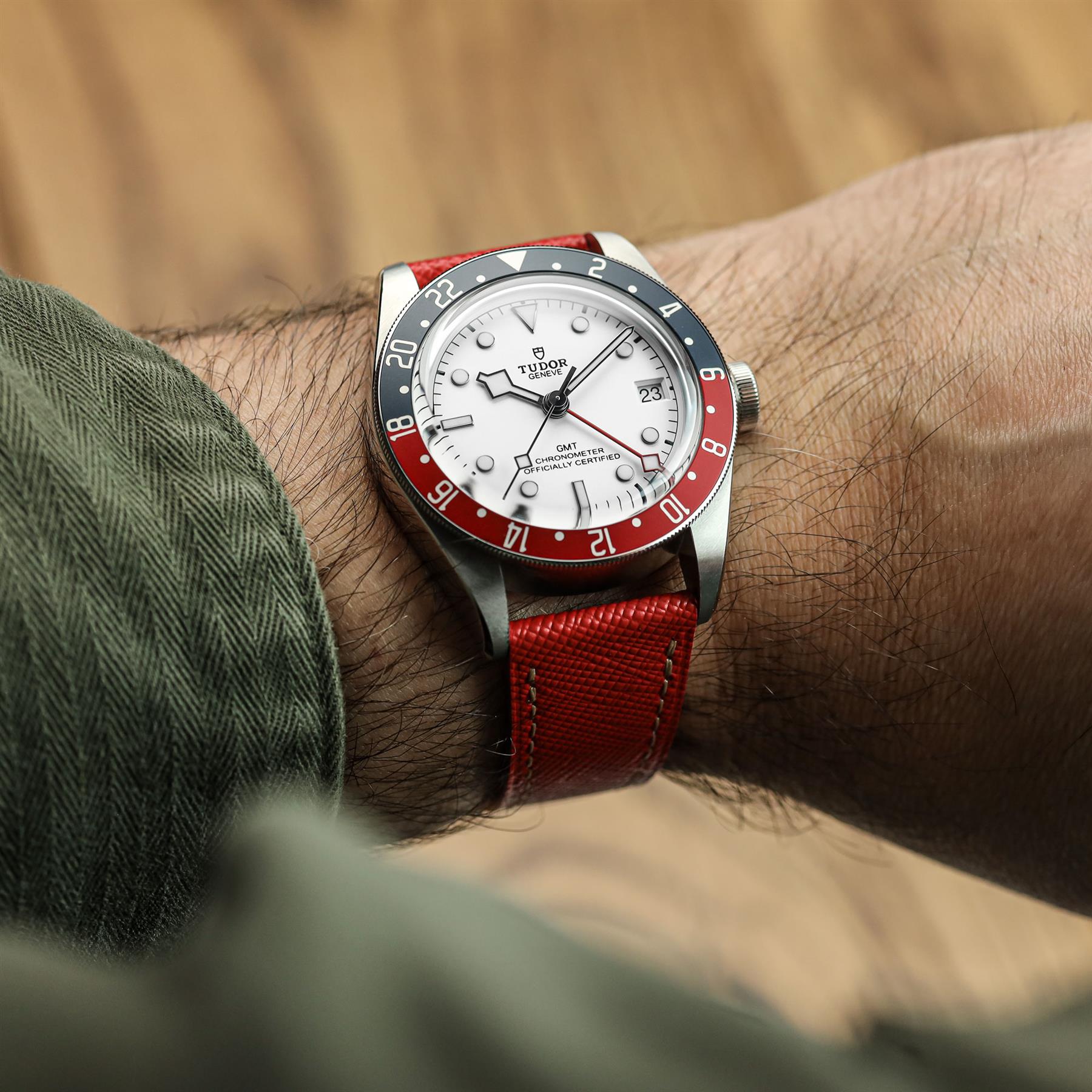 Bracelet de montre en cuir saffiano rouge Brixham pour un style élégant et sophistiqué