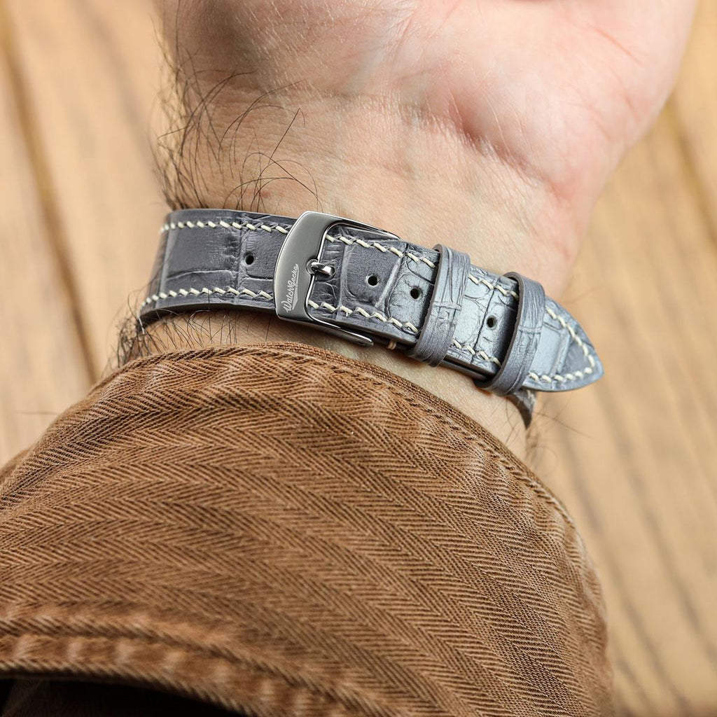 Arhem Handgenähter Uhrenarmband aus Kalbsleder mit Krokoprägung in Grau