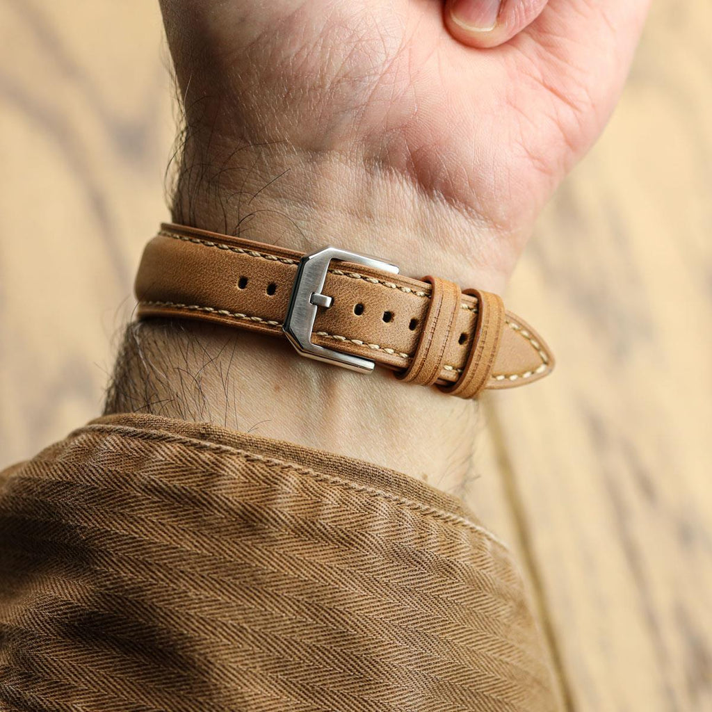 Bracelet en cuir véritable padded Whitby - Taille pastel cognac élégante