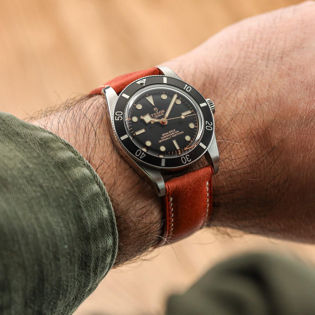 Lerano Tuscan Padded Leather Watch Strap - Elegant Rust Color for a Sophisticated Look
