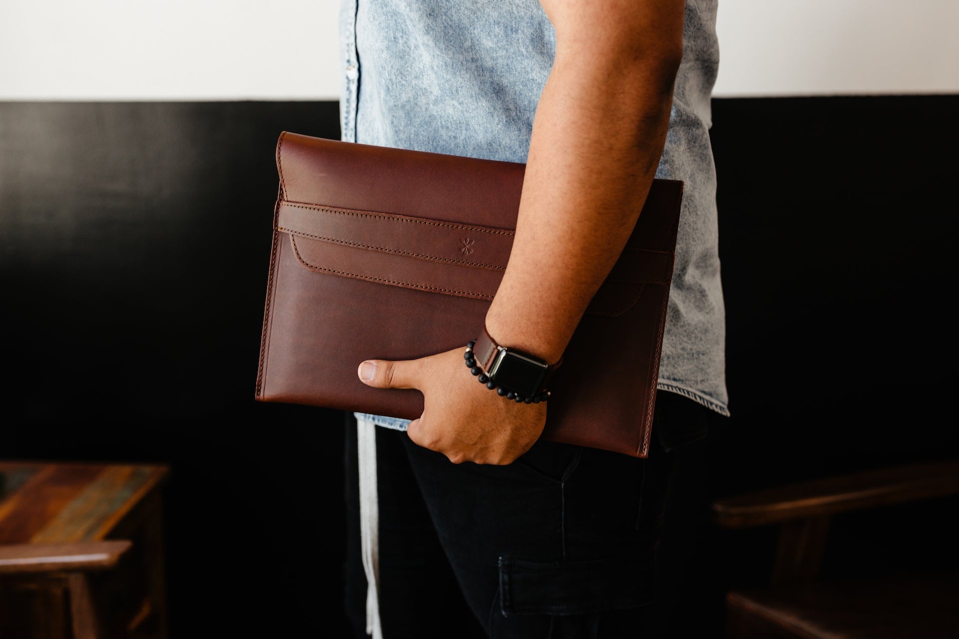 Leather MacBook Envelope Case - Chestnut