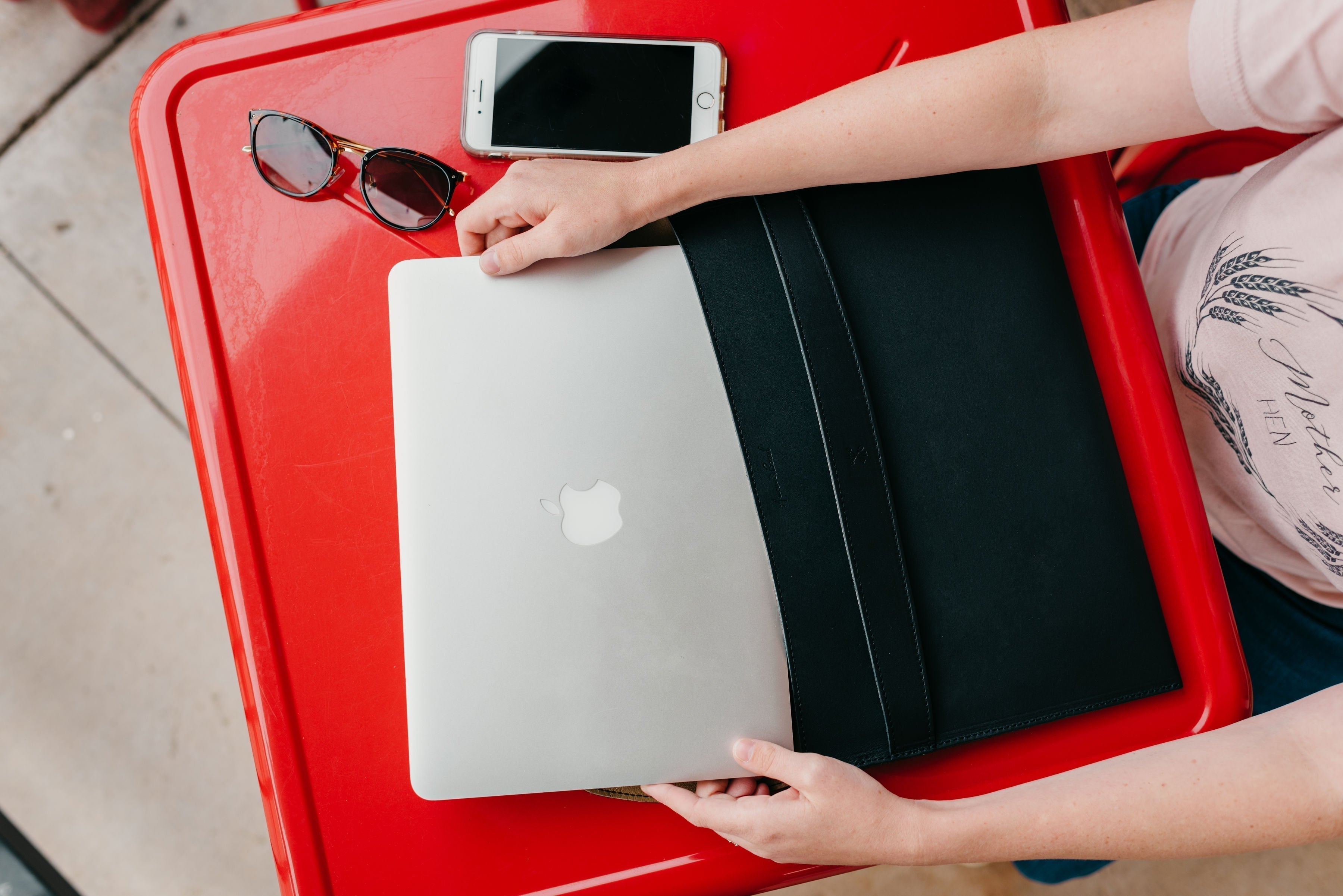 Leather MacBook Envelope Case - Midnight