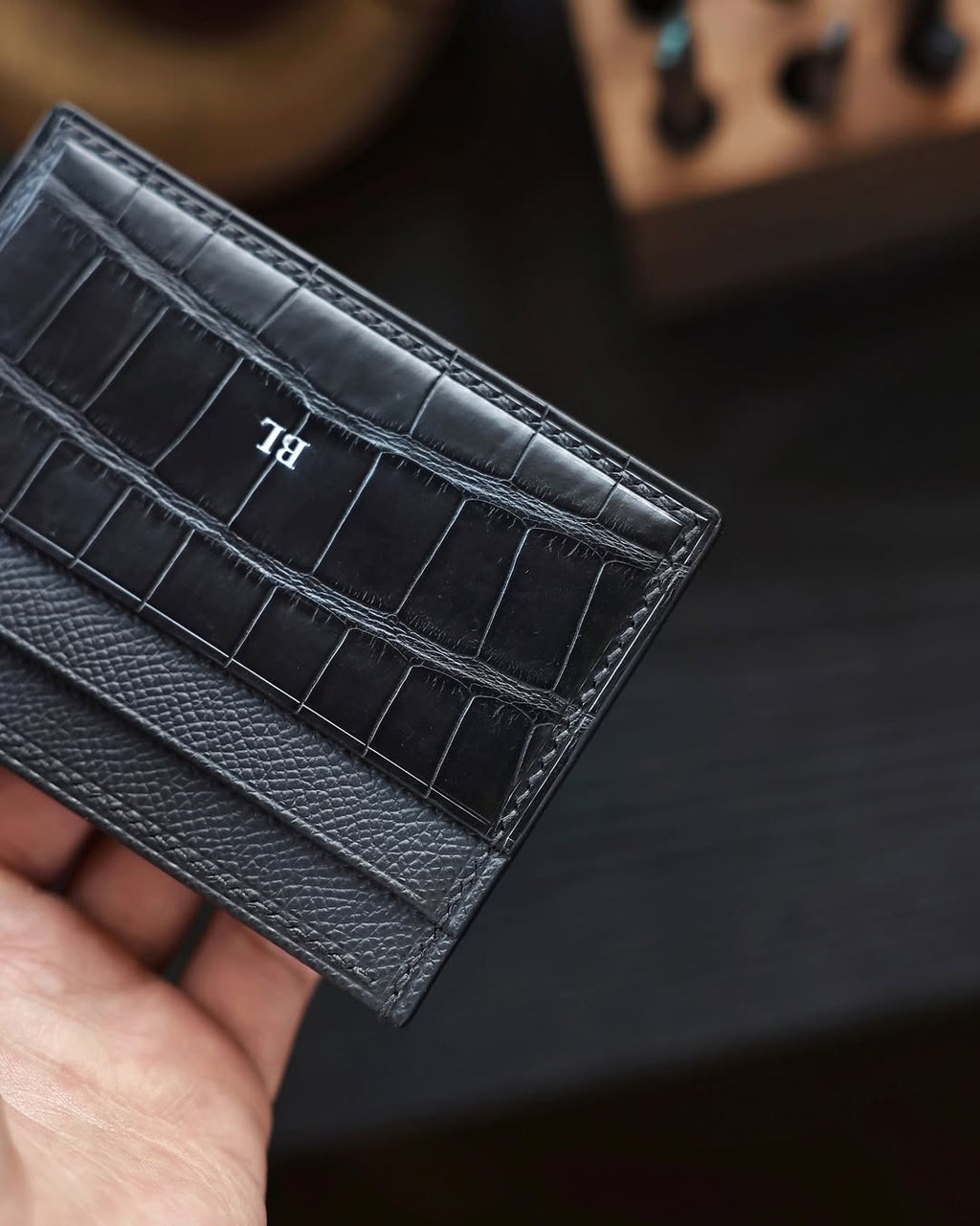 Card holder Epsom mix Cá Sấu Croc Đen