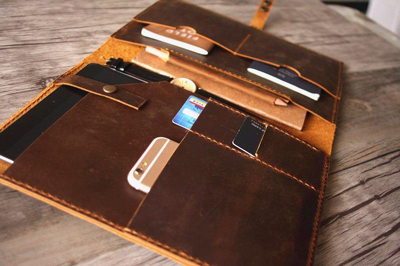 Brown Leather Surface Go Case Sleeve
