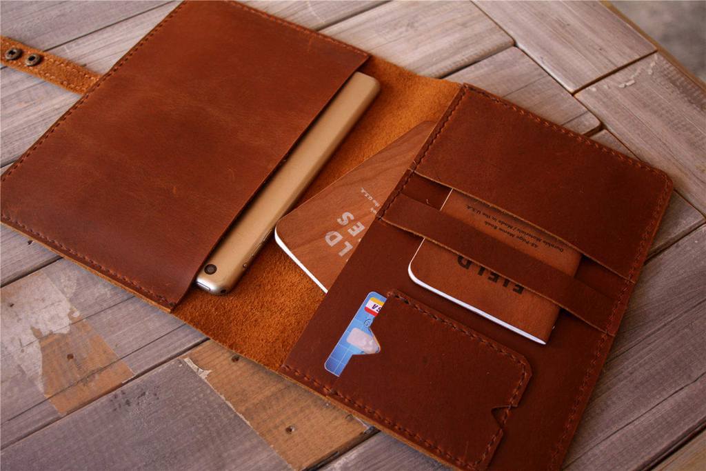 Personalized Leather Kobo Clara HD Case Cover