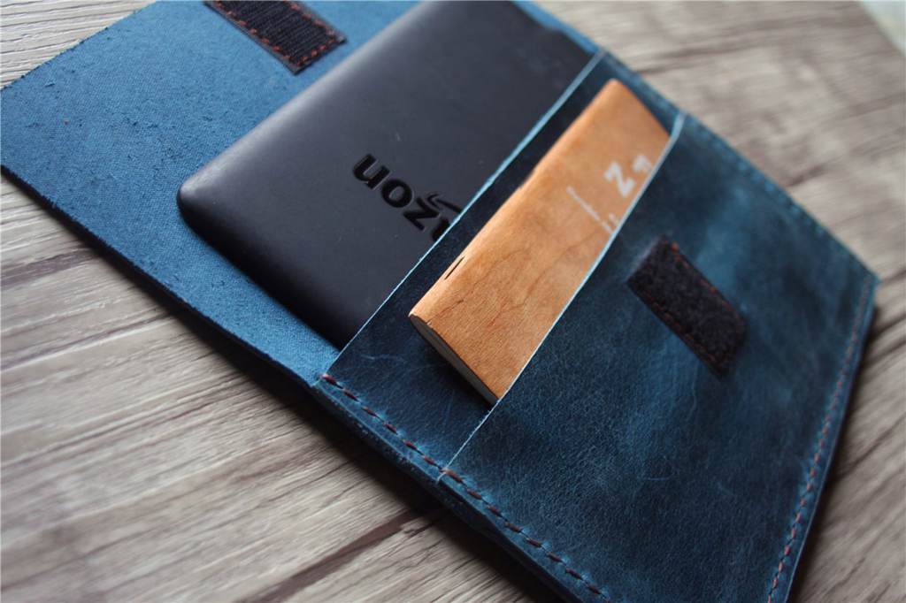 Stylish Kindle Voyage Cover Sleeve