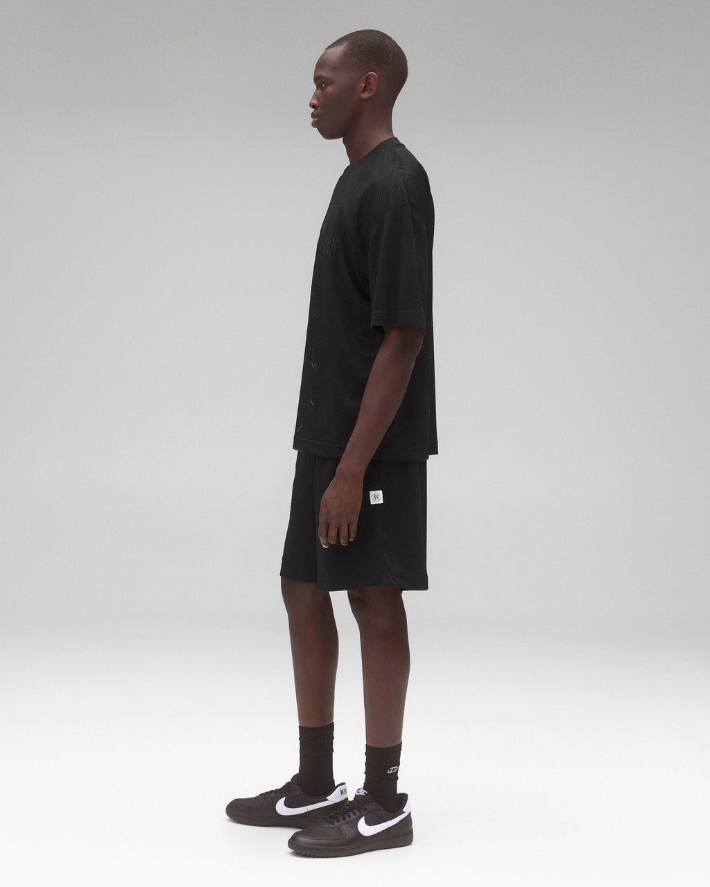Athletic Mesh Relaxed Short 7"