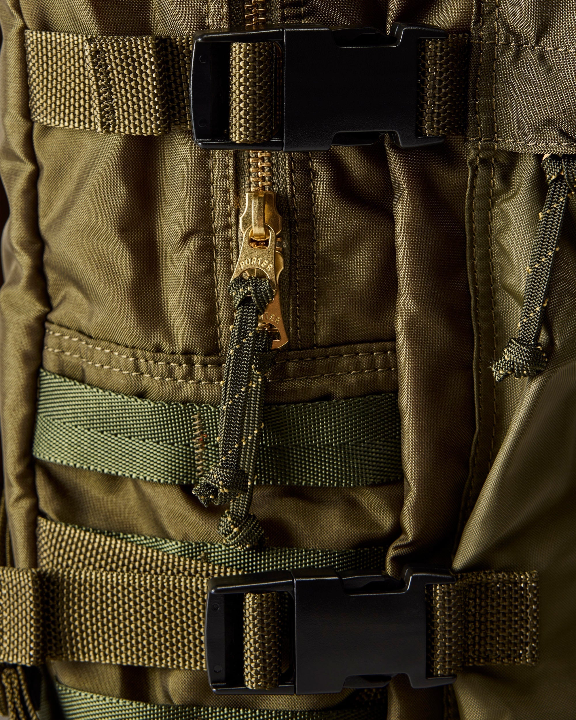 Porter Force Daypack 19L