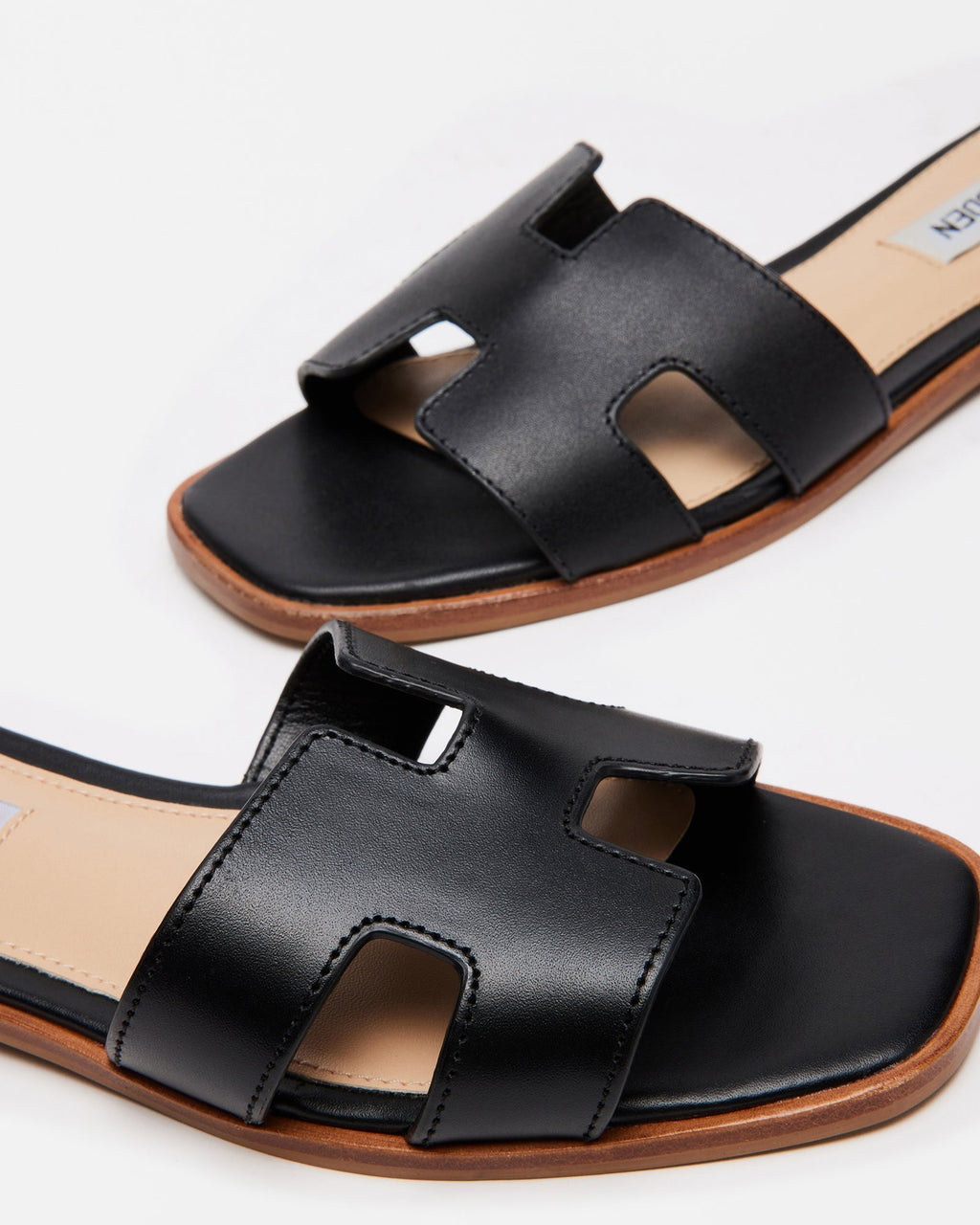 HADYN BLACK LEATHER - SM REBOOTED