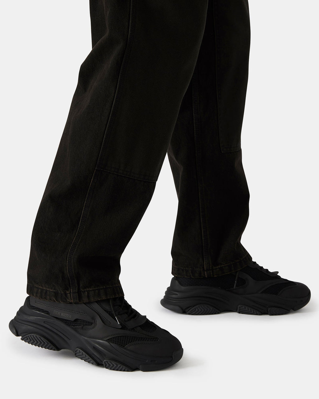 POSSESS BLACK DENIM