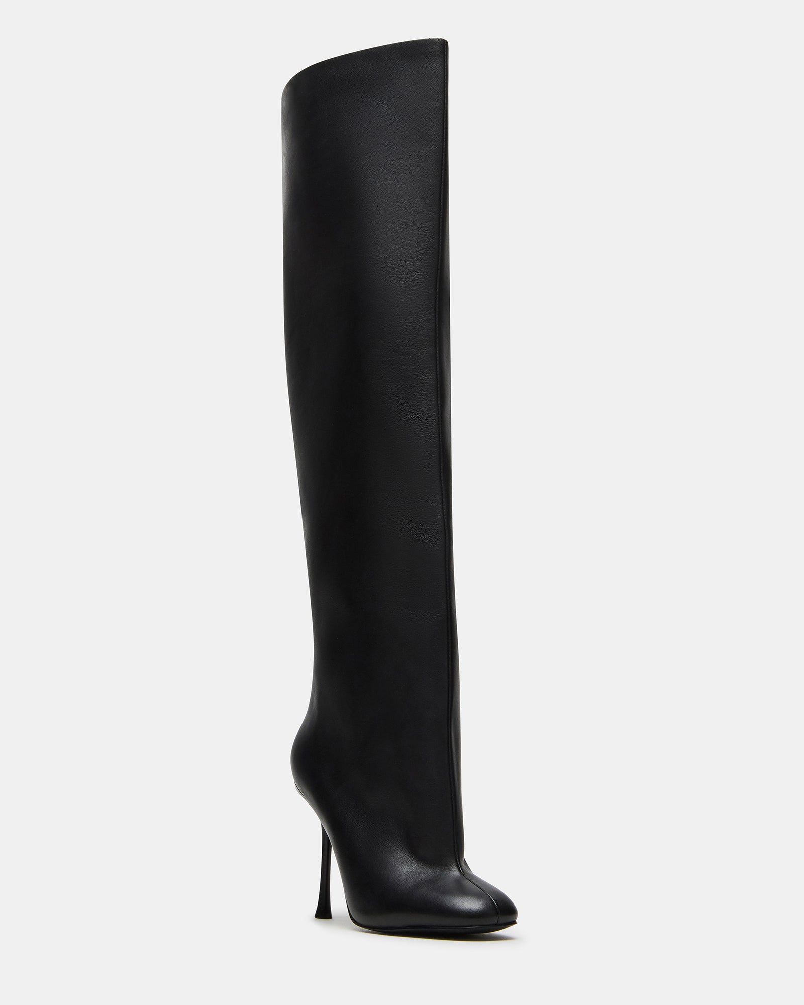 ALLURING BLACK LEATHER