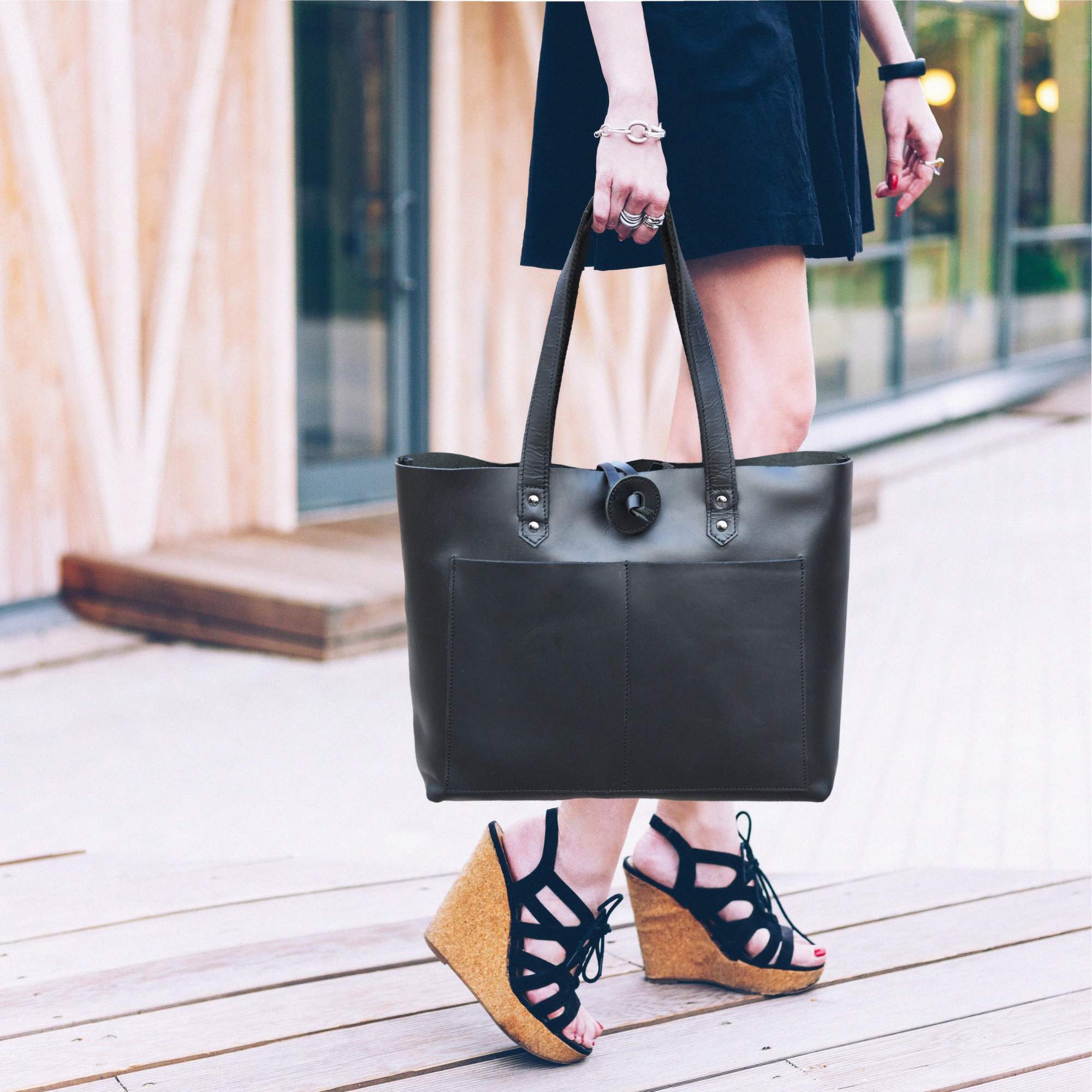 Tolredo - Cognac Leather Tote Bag with Leather Closure