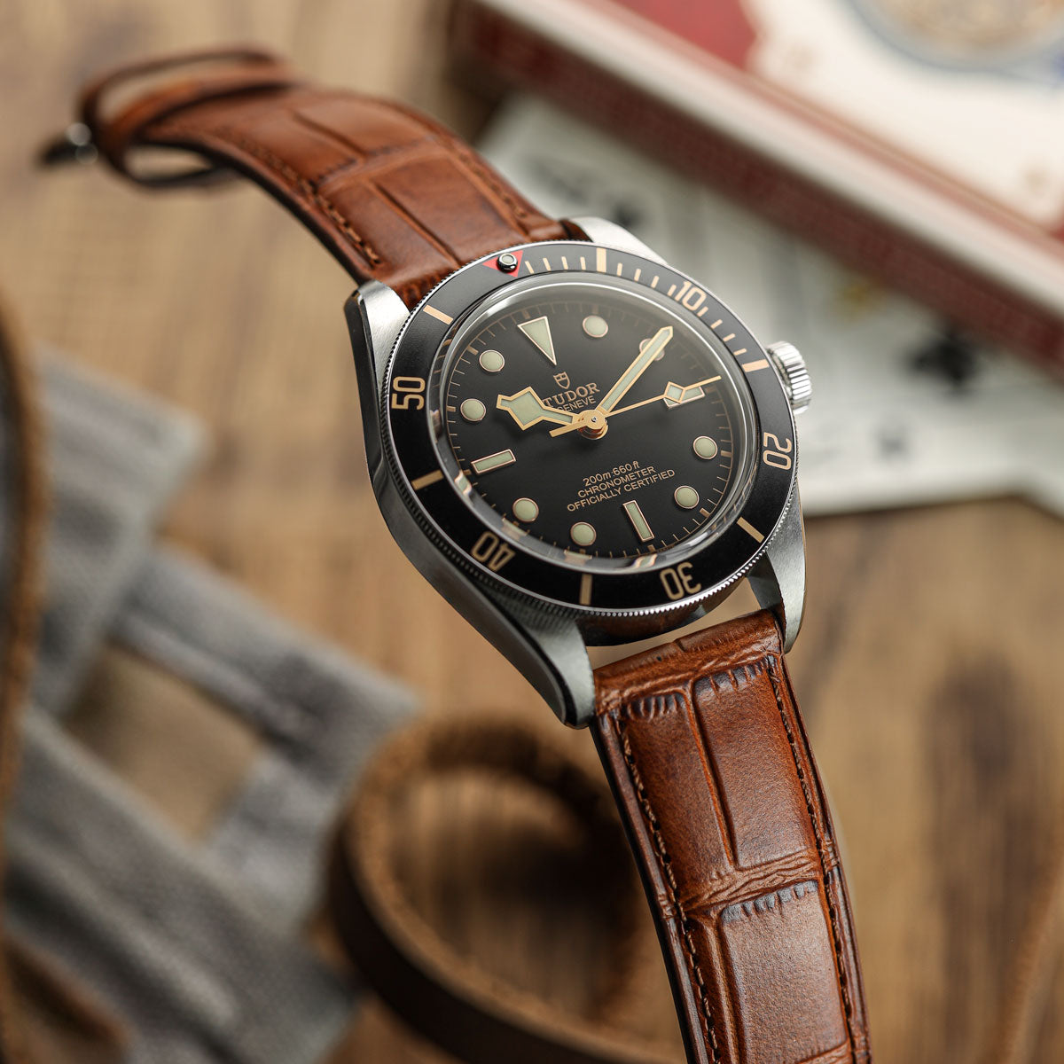 Louvain Croc Tote en Cuir Naturel - Bracelet de Montre Élégant Cognac