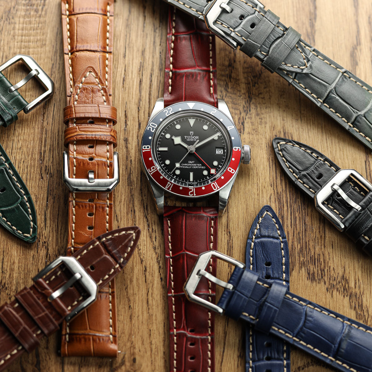 Bracelet de montre en cuir véritable avec motif alligator Carolina - Rouge Grenat