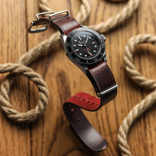 Cambridge Genuine Leather British Military Watch Strap - Vintage Red