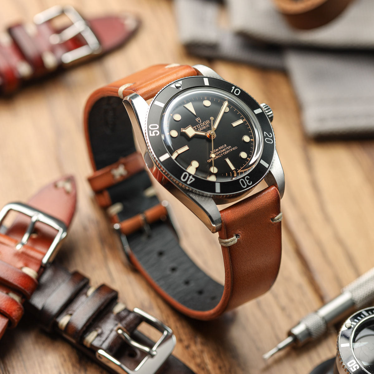 WatchGecko Oakley V-Stitch Hand-Painted Watch Strap - Mahogany