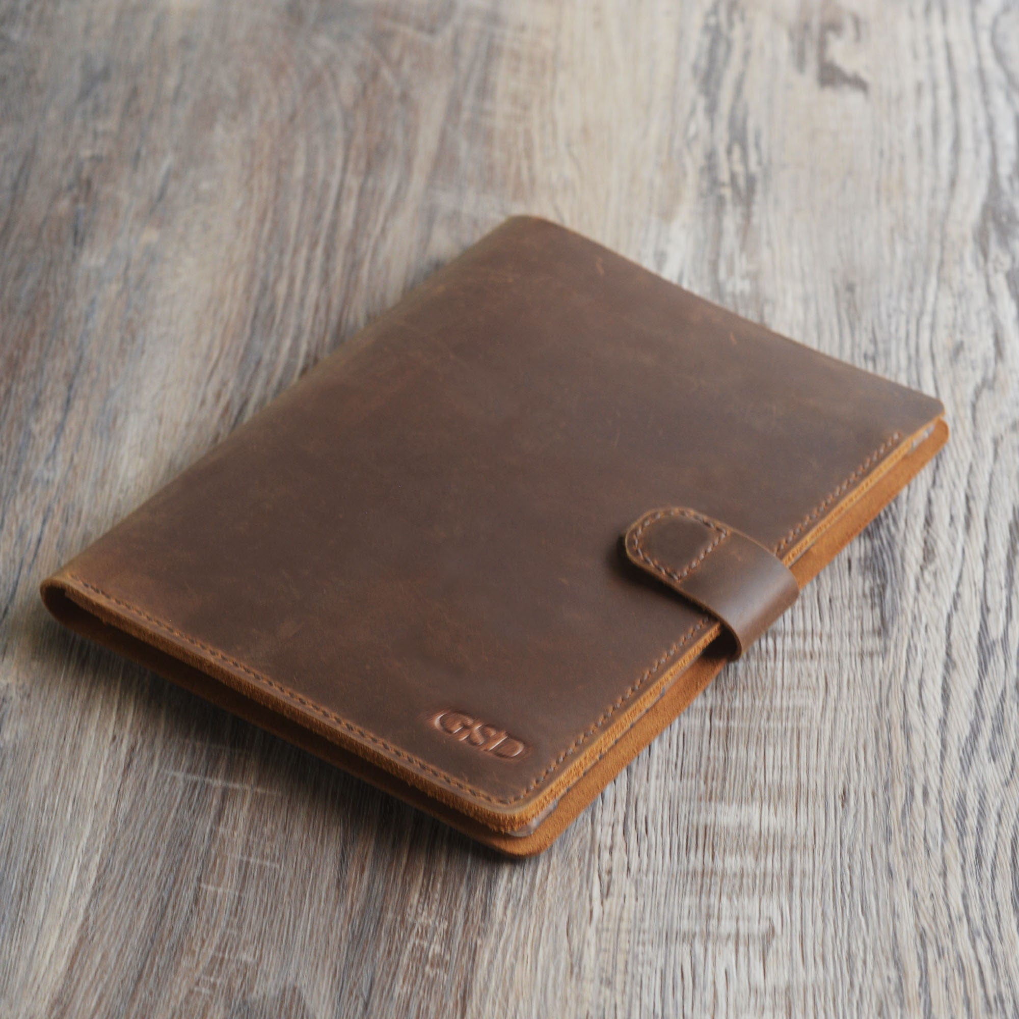 Folio en cuero personalizado para tableta reMarkable - Cuero trabajado a mano - Modelo 607