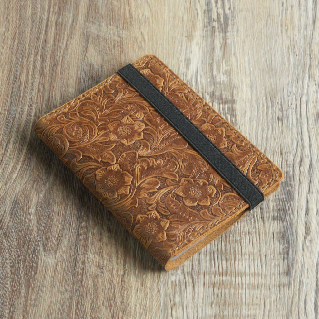 Étui en cuir pour Kindle Paperwhite avec poignée et fermeture élastique - Plusieurs couleurs - K01