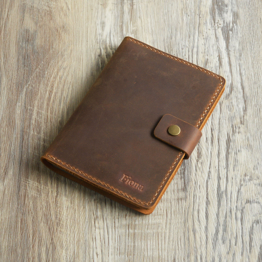 Étui en cuir pour Kindle Paperwhite avec poignée et bouton-pression - Disponible en plusieurs couleurs - Modèle K01