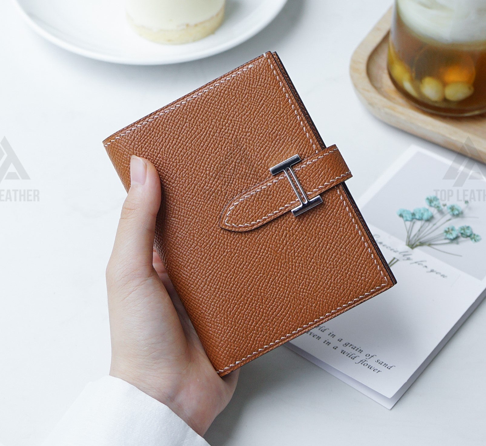 Epsom Classic Vertical Wallet