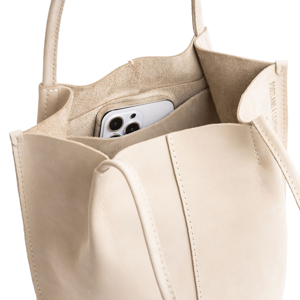 Devan Bucket Tote