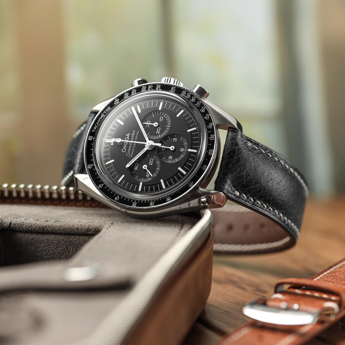 Lerano Tuscan Luxe Padded Leather Watch Strap - Elegant Black