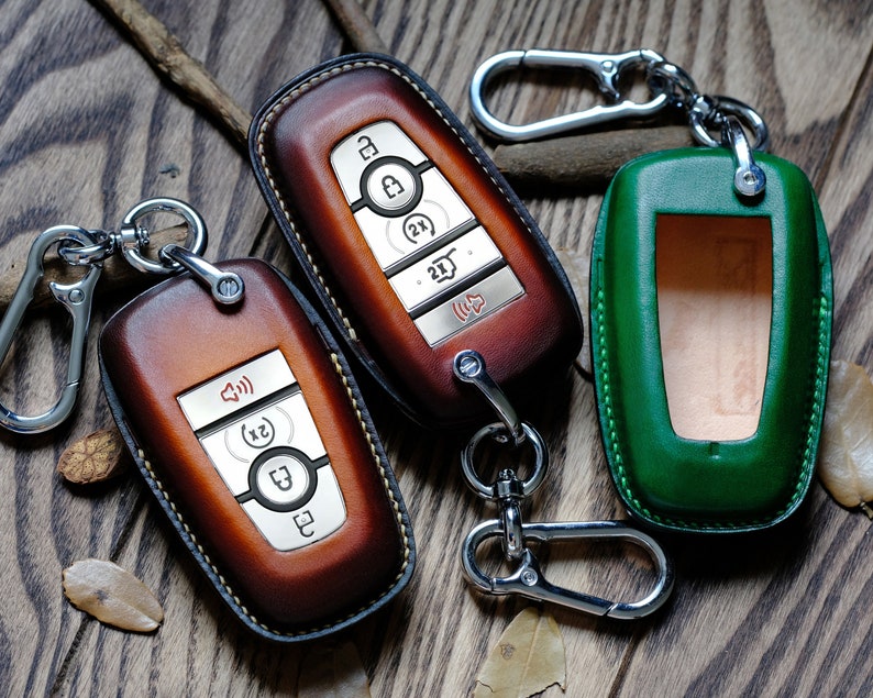 BRONCO Key Fob Cover| Leather Key Fob Cover| 3 4 5 Buttons| Remote Key Case| Gift for Him| Father's Day Gift| Personalized Name Card