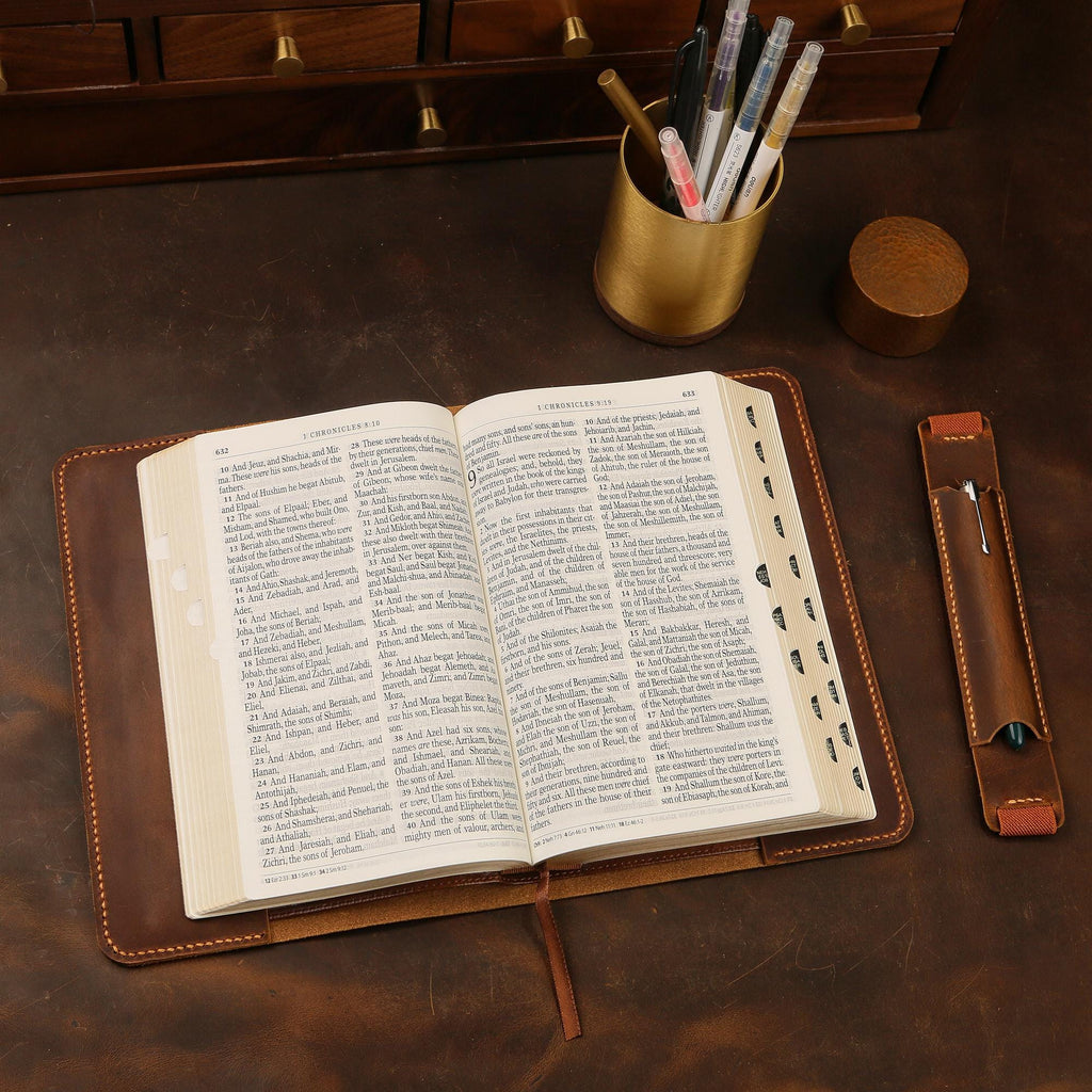 Personalized Leather cover for bible KJV , Custom leather holy bible book case cover christian gifts for men women Z04-LBBC05S