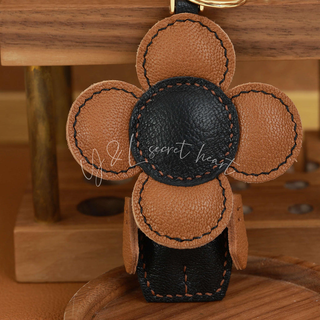 Leather Flower Charm, Handmade Floral Charm, Cute Flower Leather Handbag/ Purse Charm, Flower Keychain, Kelly Bag Charms, Leather Gift