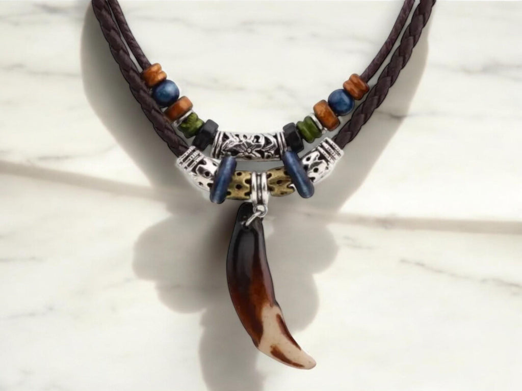 Gothic Wolf Tooth Pendant Necklace – Vintage Multi-Layer Leather &amp; Beaded Prayer Necklace for Men / Women