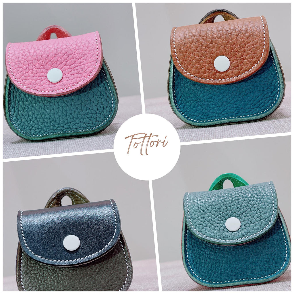 Handmade cowhide AirPods case | Suitable for all models, doubles as a coin purse and accessory.