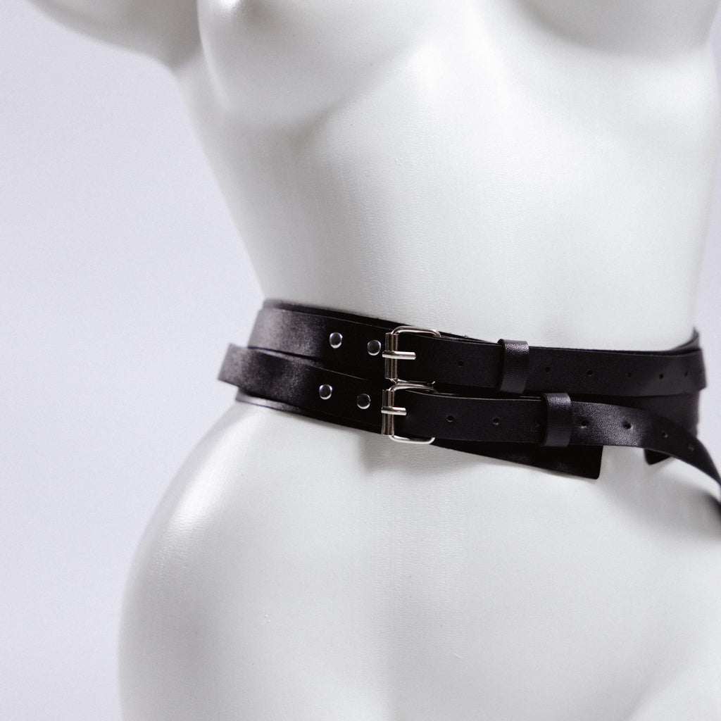 Leather thigh harness, Leather thigh belt, Leather butt harness, Leather harnesses woman, Leather leg harness, Harness belt woman