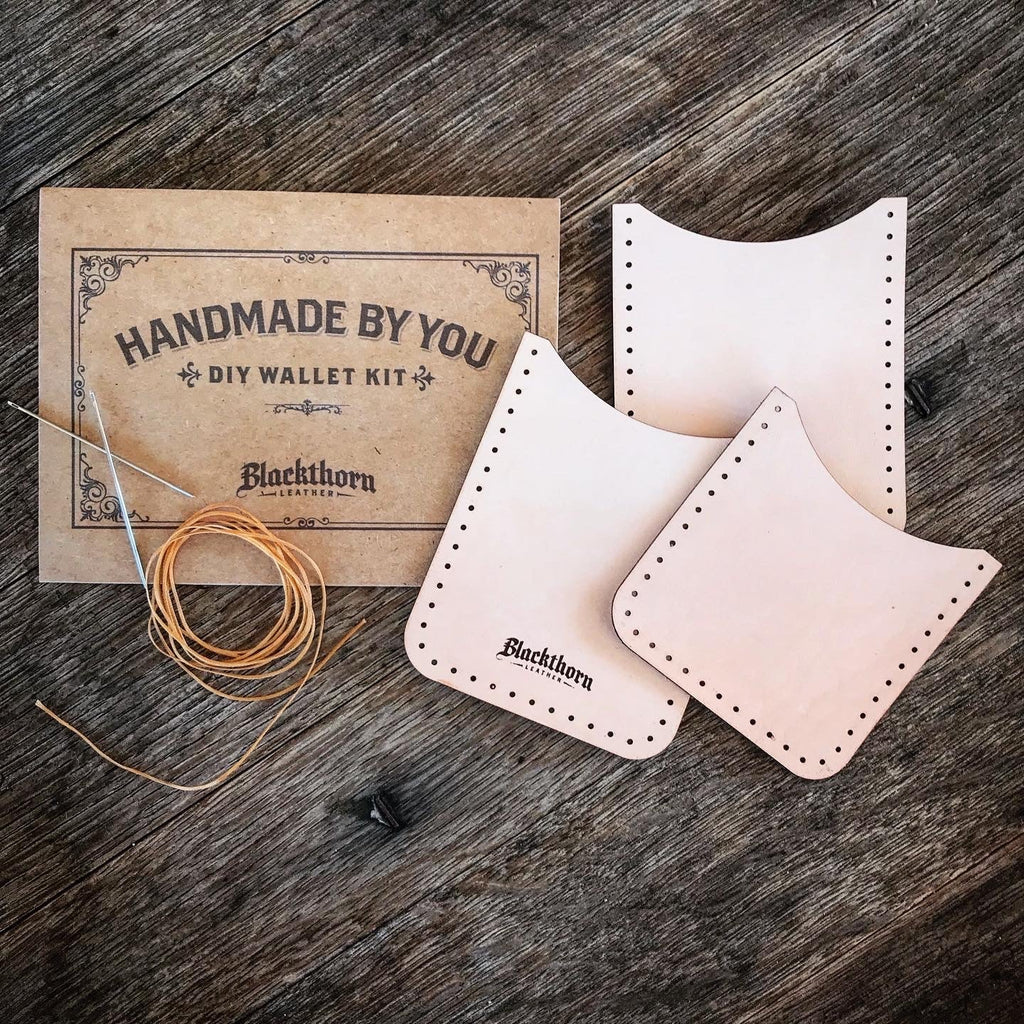 ROVER II DIY LEATHERCRAFT KIT: Make Your Own Minimalist Credit Card Wallet