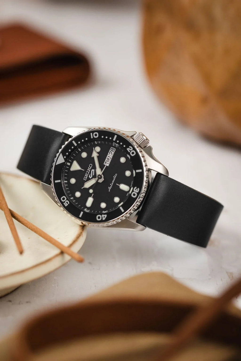 Hirsch PURE Natural Rubber Watch Strap