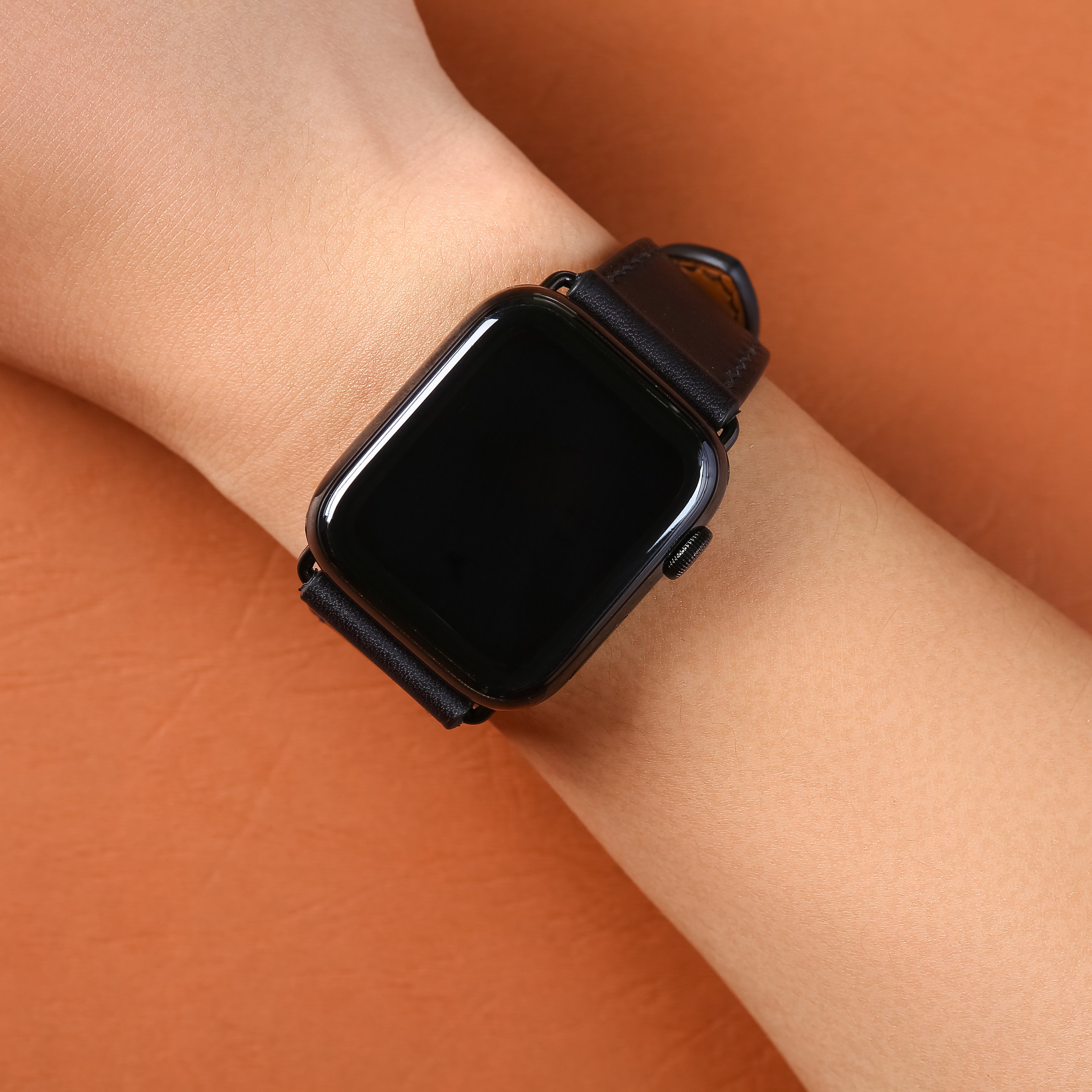 สายนาฬิกา Swift Leather สำหรับ Apple Watch, นาฬิกากลไก