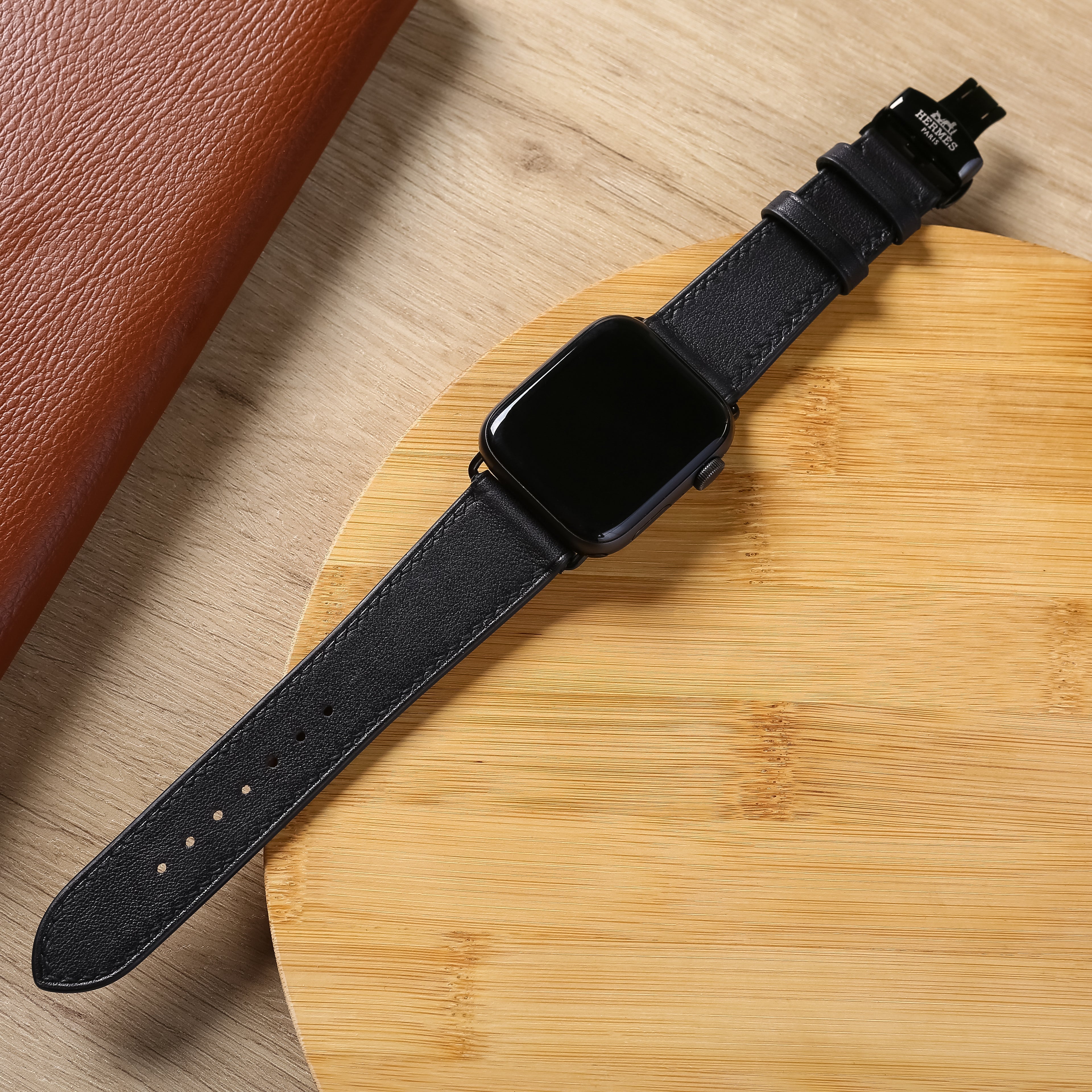 สายนาฬิกา Swift Leather สำหรับ Apple Watch, นาฬิกากลไก