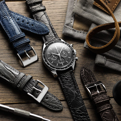 Bracelet de Montre en Cuir Fait Main avec Pattes d'Oie de Durbuy - Marron Mat Élégant
