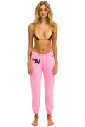 LIGHT WEIGHT LOGO SWEATPANTS - NEON PINK